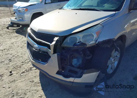 2010 Chevrolet Traverse Lt из США, поврежденный, VIN 1GNLRGED7AJ213554